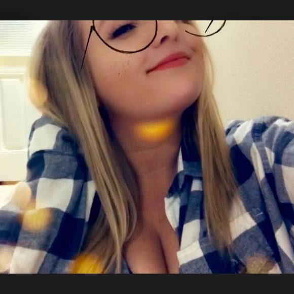 Meet your Posher, Kodii - Picture 1 of 1